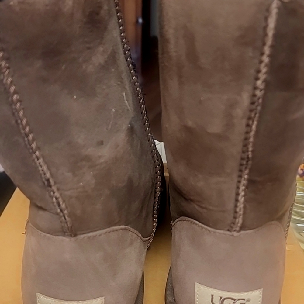 [ugg] brown uggs